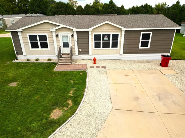 3797 Willow Ridge Dr SW, Rochester, MN 55902