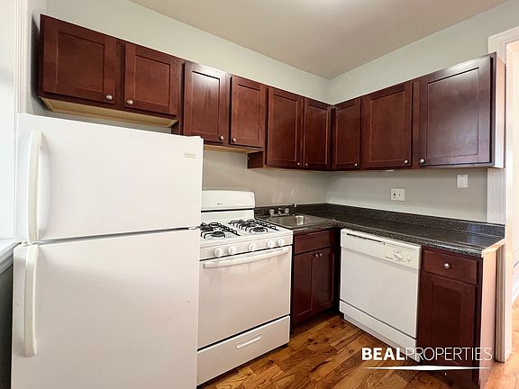 5th image of 4415 N Wolcott Ave #B3