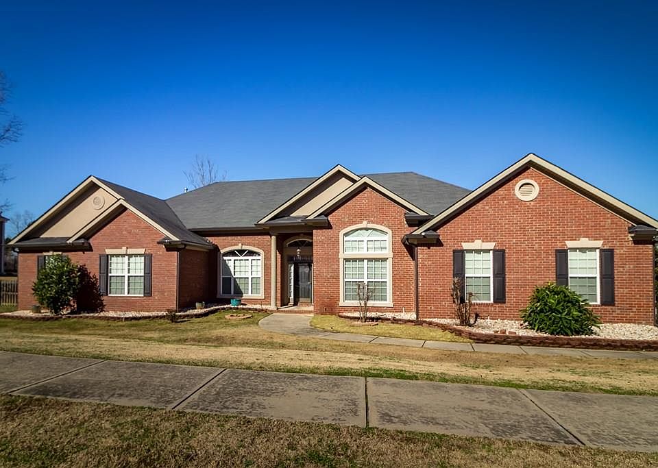 1st image of 1002 Spotswood Cir