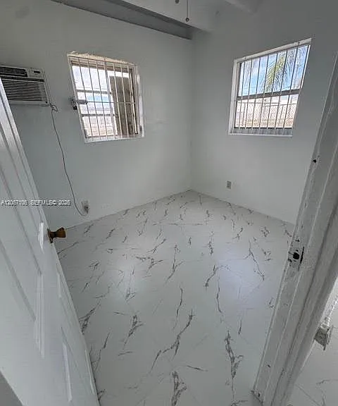 136 SW 3rd Ct #136 — Photo 8