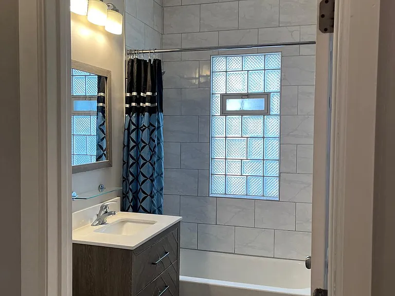 7820 S Langley Ave #2 — Photo 8