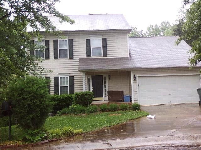2nd image of 111 Babbling Brook Rd