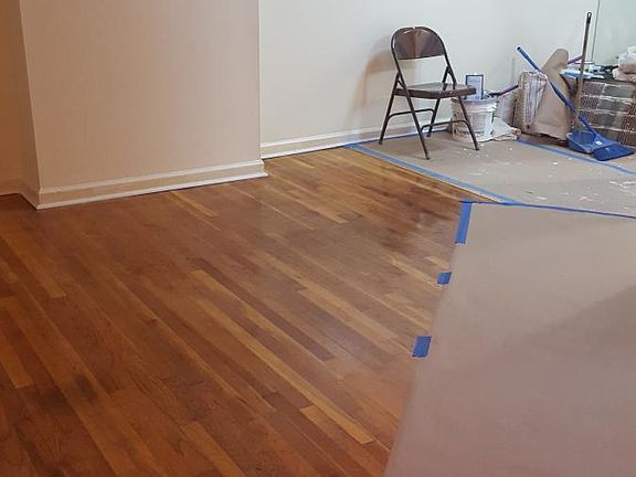 3rd image of 711 E 78th St #1