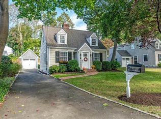 7 Devon Rd, Darien, CT 06820