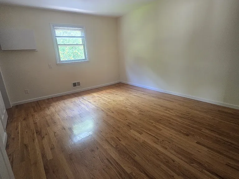 36 Maple Ct — Photo 13