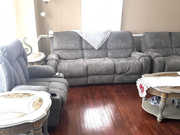 4th image of 10201 Greenside Dr
