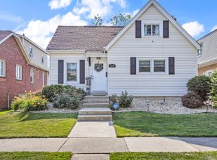 9240 S Homan Ave, Evergreen Park, IL 60805