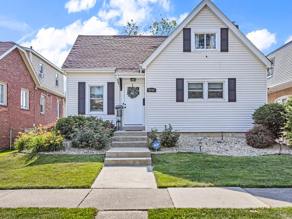 9240 S Homan Ave, Evergreen Park, IL 60805