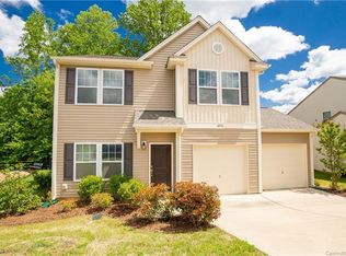 6056 Shamrock Green Dr, Clover, SC 29710