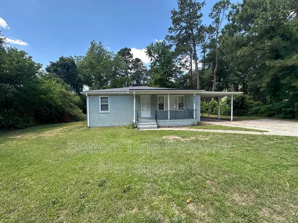 4453 Oakmont Cir, Fayetteville, NC 28311