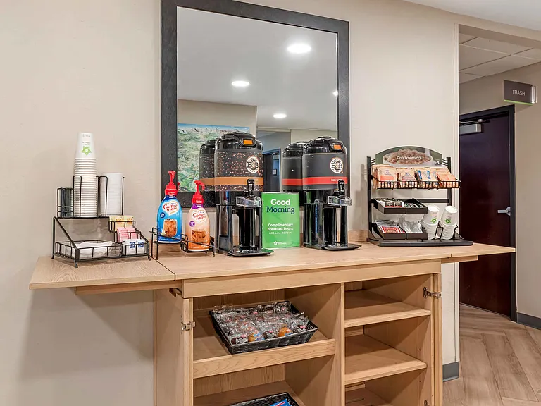 Free Grab-and-Go Breakfast