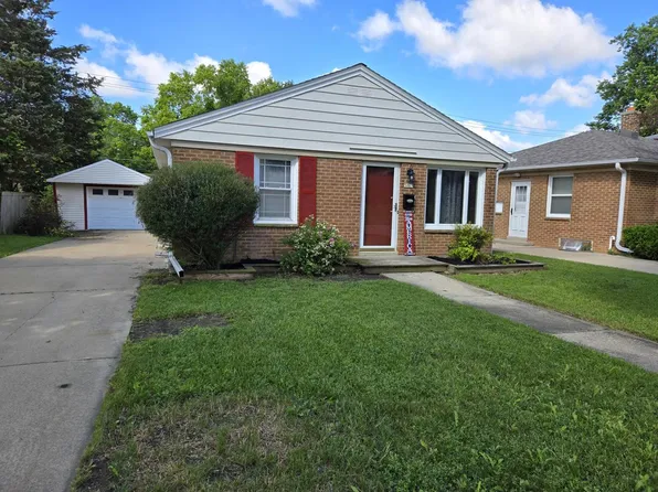 5013 West Fillmore DRIVE, Milwaukee, WI 53219