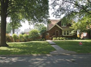 2918 25th Ave, Moline, IL 61265