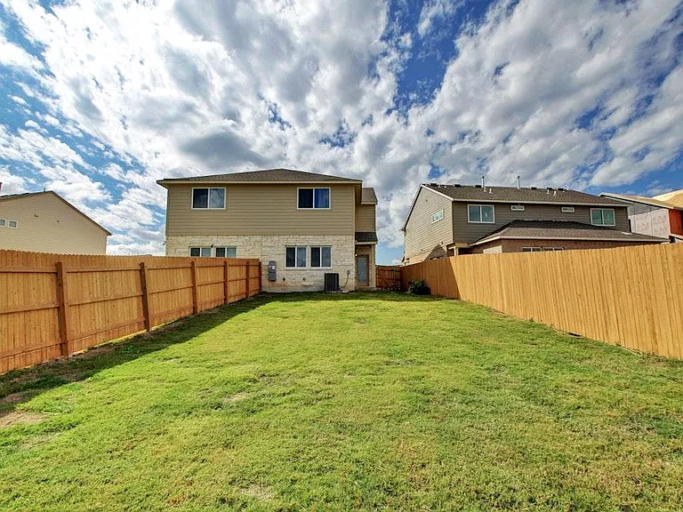413 White Steppe Way — Photo 23