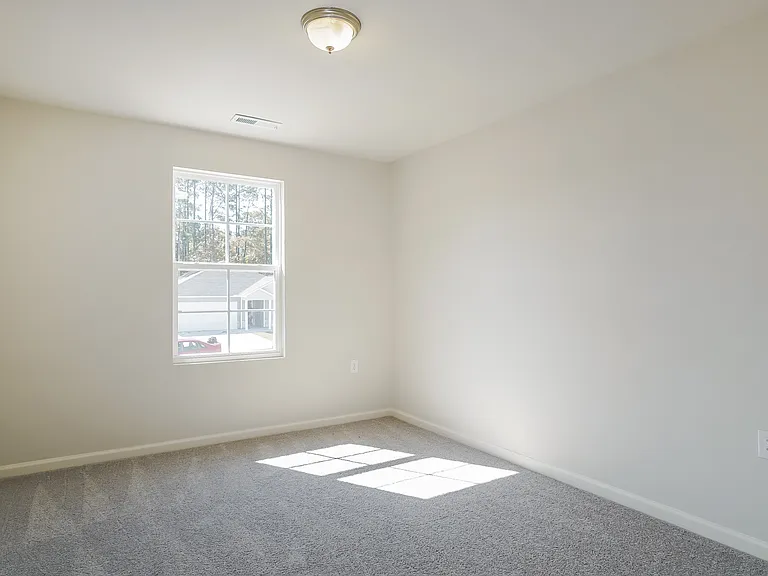 2599 Twin Leaf Ct SE — Photo 11