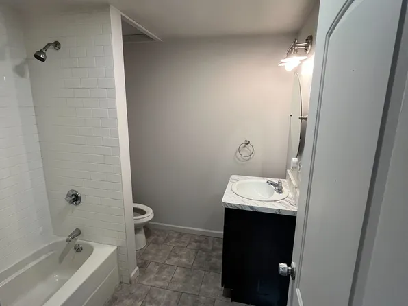 25 Ferry St Unit 2W, Middletown, CT 06457