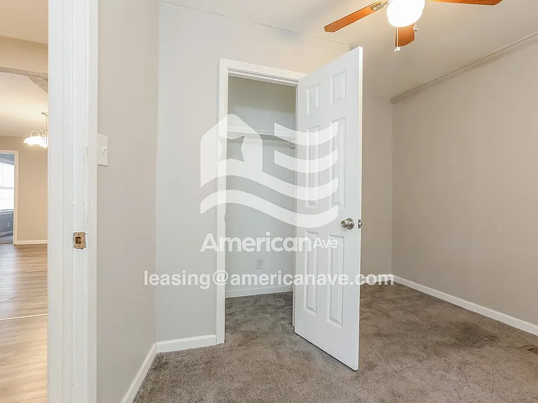 692872_012_bedroom_13857309.jpg