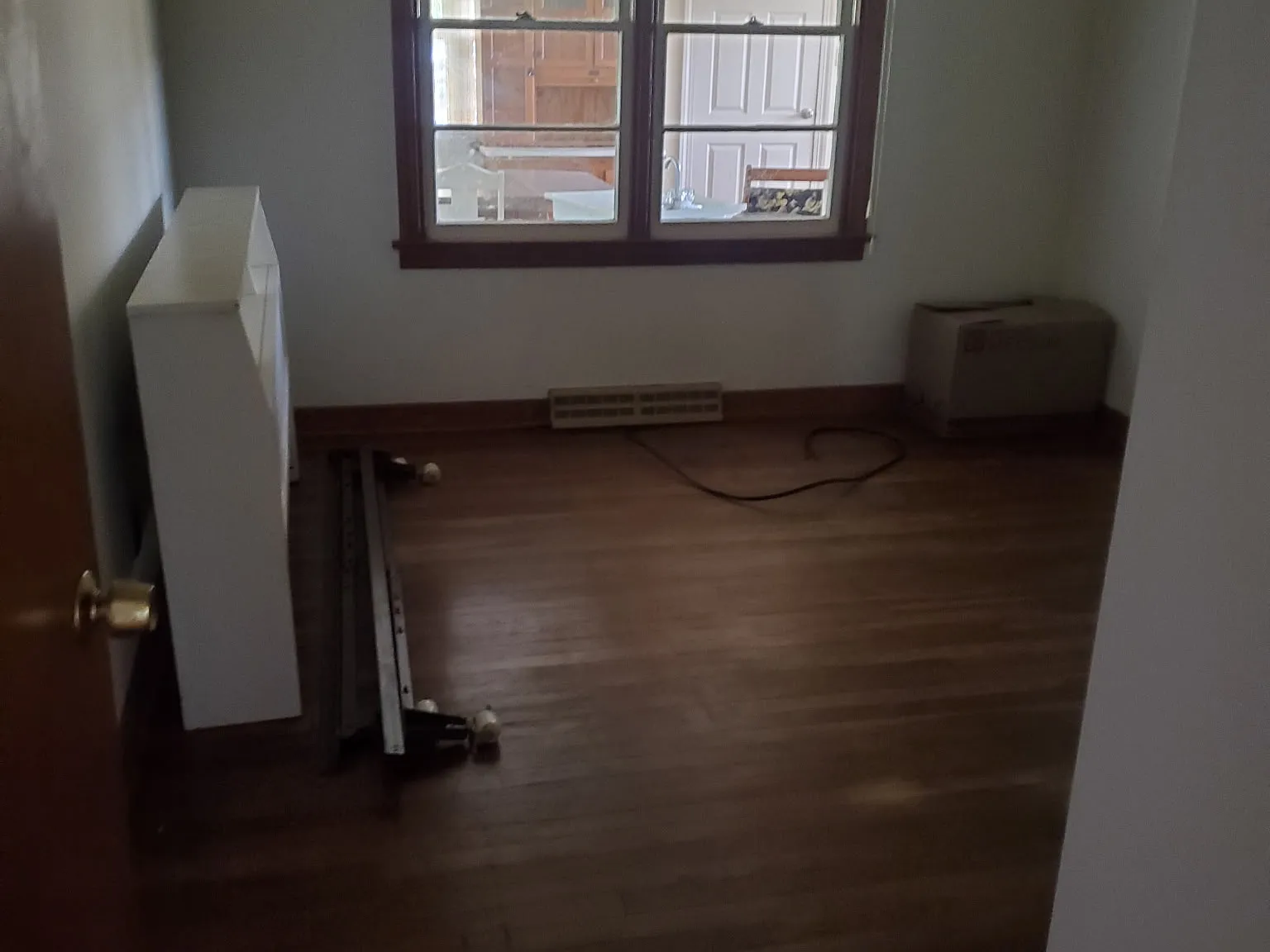 3 bed, 1120 sqft, $1,300 — Photo 4