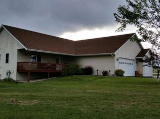 S2321 Meadowview Rd, Reedsburg, WI 53959