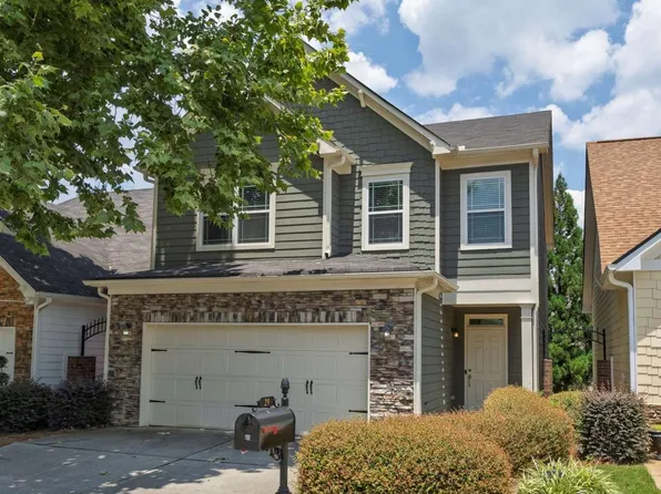 29 Highland Pointe Cir E, Dawsonville, GA 30534