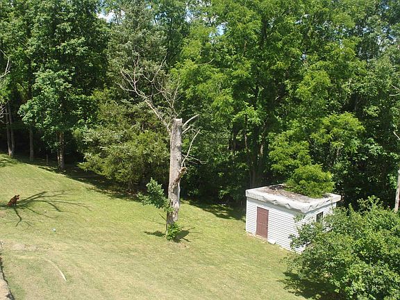 5th image of 220 Fawnwood Dr
