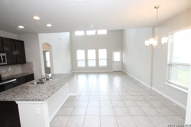 4623 Acclaim Ct — Photo 3