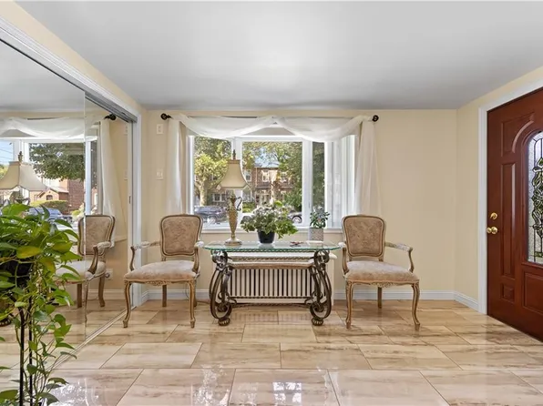 3710 Avenue P image 5 of 40