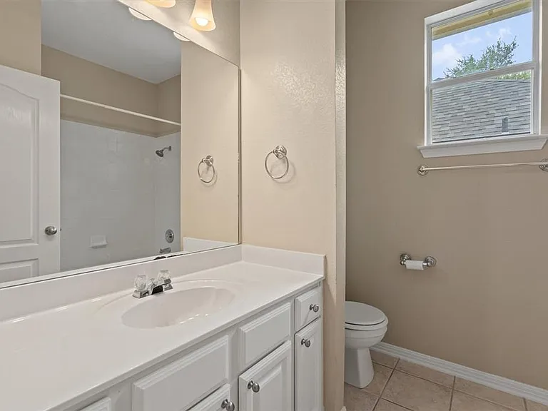 9013 Sautelle Ln — Photo 31