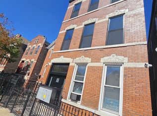 1320 W 19th St #3, Chicago, IL 60608