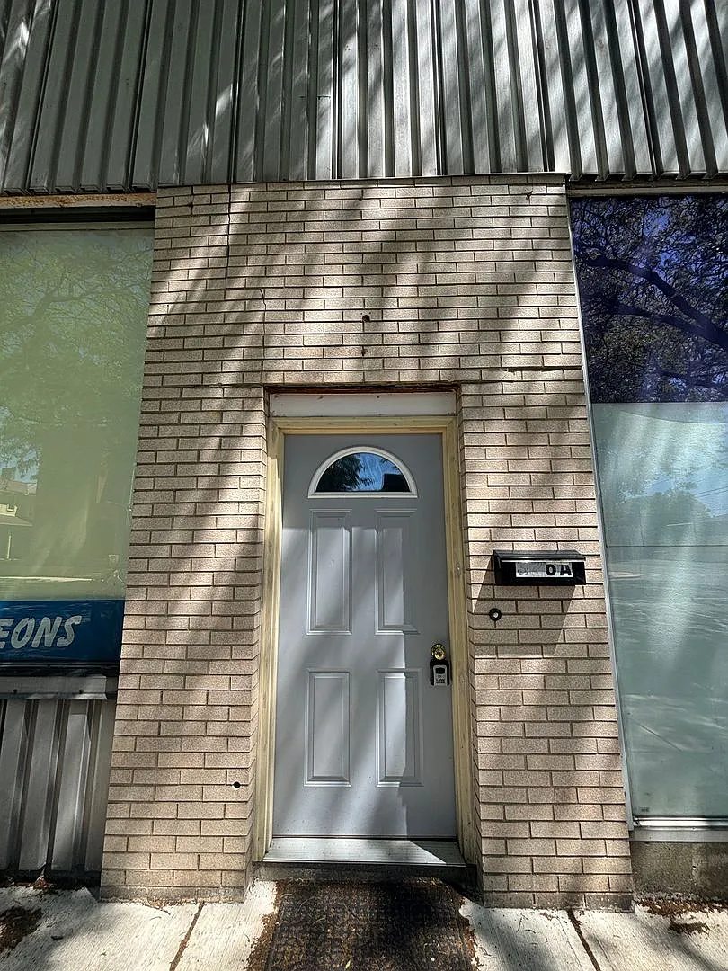 Building Photo - 326 S Broad St #A