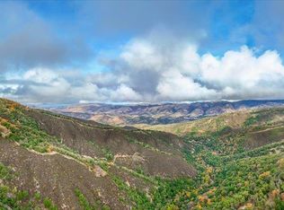 39271 Kincannon Rd, Carmel Valley, CA 93924