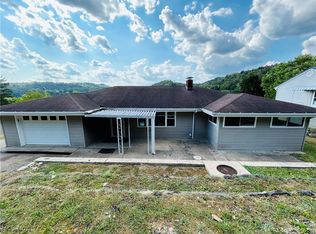 229 Taney Ave, Bellaire, OH 43906