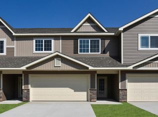 1475 Riverpointe Rd, Watertown, MN 55388