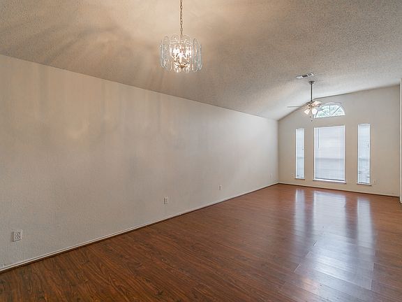 4th image of 7005 Rovato Dr