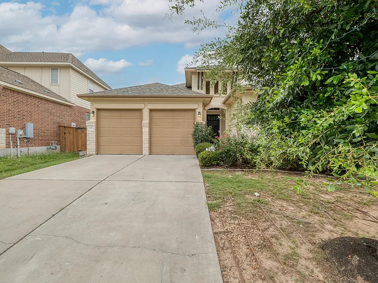 14921 Iveans Way — Photo 3