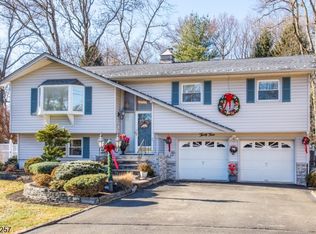 34 Carlos Dr, Fairfield Twp., NJ 07004