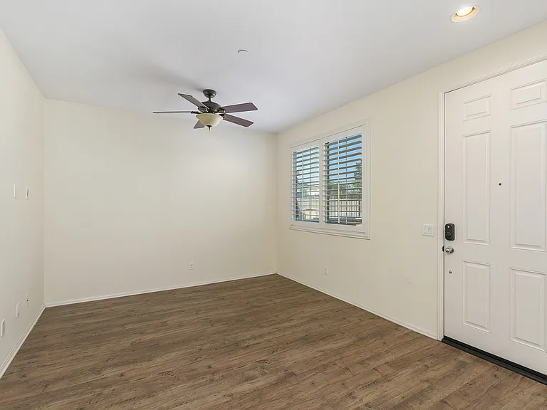 8011 City View Pl — Photo 10