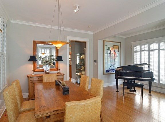 Owners' Unit Dining Room