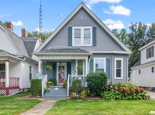 1312 W Edwards St, Springfield, IL 62704