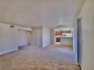 5240 Indian River Dr UNIT 270, Spring Valley, NV 89103