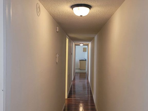 5th image of 816 W 38th St APT 3