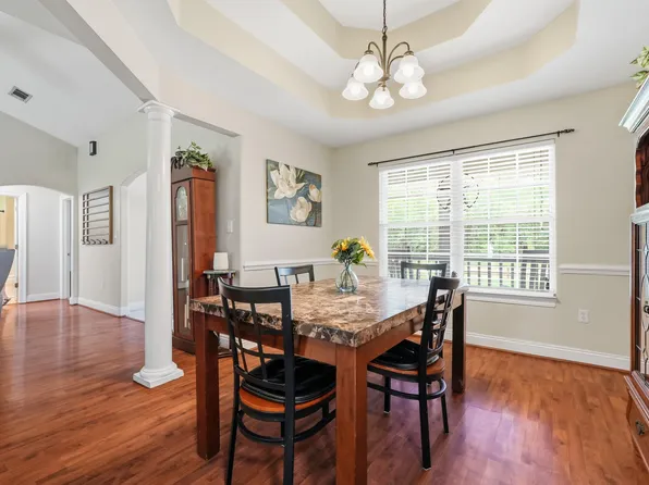 96 Primrose Ave E, Defuniak Springs, FL 32433