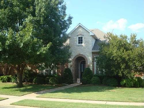 1st image of 2129 Deerfield Dr