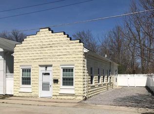 116 W South St, Bethel, OH 45106