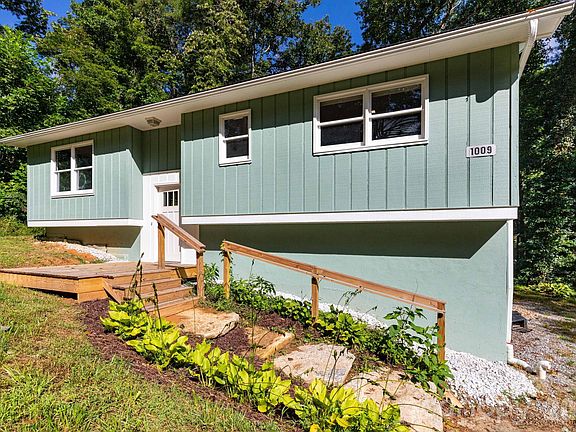 2nd image of 1009 Sharon Ridge Rd
