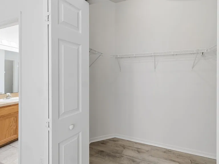 210 Pine Cone Dr — Photo 19