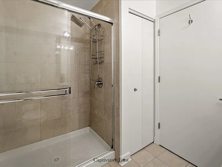 451 W Huron St #1507 — Photo 8