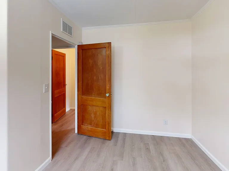 13 Hawley Ave — Photo 10