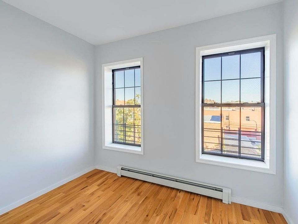 1st image of 34-12 9th St #3