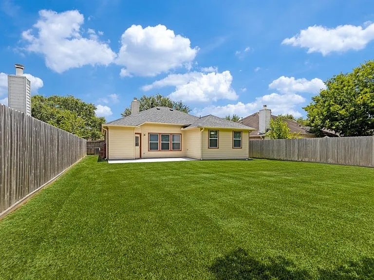 1110 Chase Park Dr — Photo 14